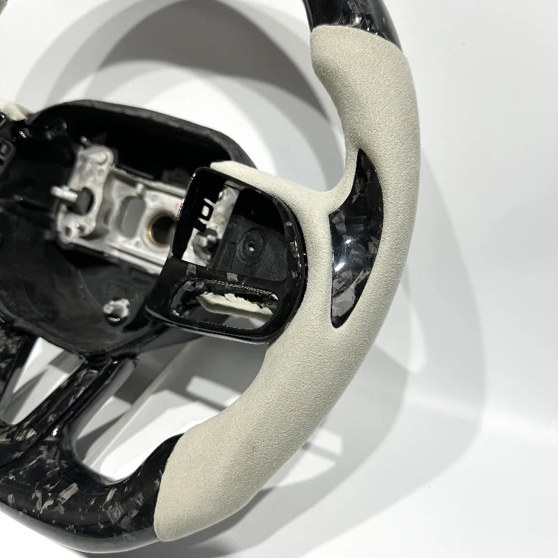 Forged Carbon Fiber Steering Wheel High-Quality D0dge Challenger Durango 300 Charger RT SRT Hellcat Compatible
